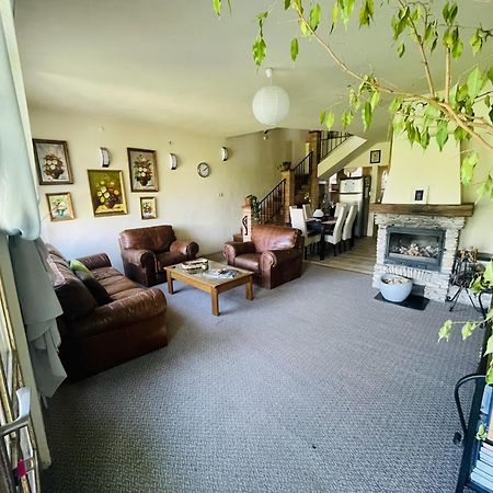 Greenpark Garden Villa Family Apartments Near Tokaj セレンチュ エクステリア 写真