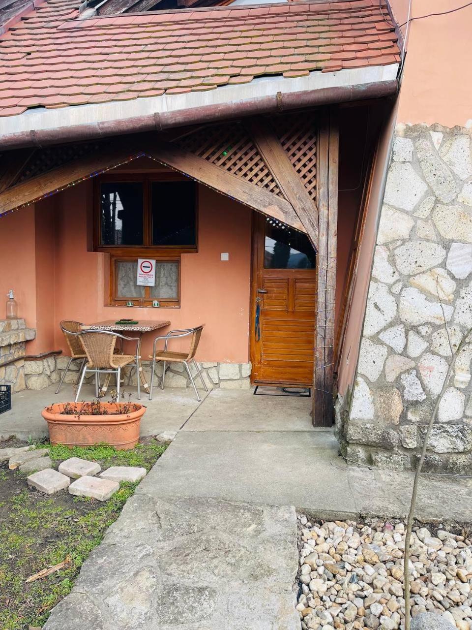 Greenpark Garden Villa Family Apartments Near Tokaj セレンチュ エクステリア 写真